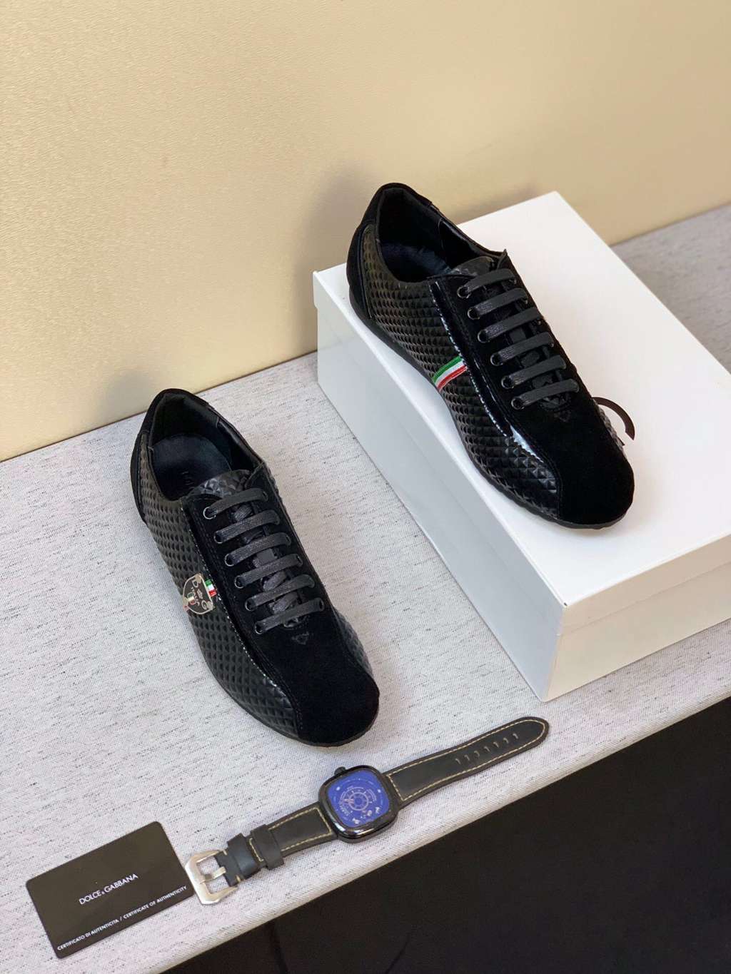 D*G sneaker